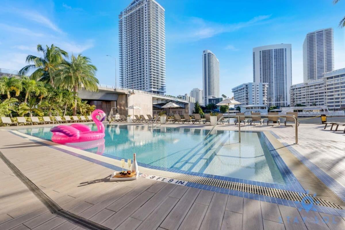 Infinite View With Balcony,Pool Plus Near Beach Hallandale Beach Eksteriør bilde