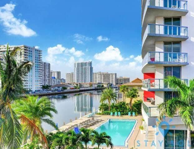 Infinite View With Balcony,Pool Plus Near Beach Hallandale Beach Eksteriør bilde