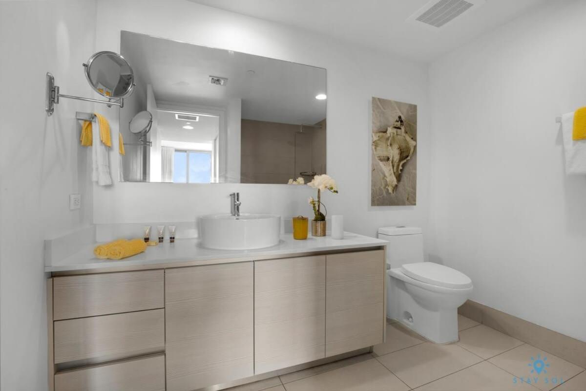 Infinite View With Balcony,Pool Plus Near Beach Hallandale Beach Eksteriør bilde