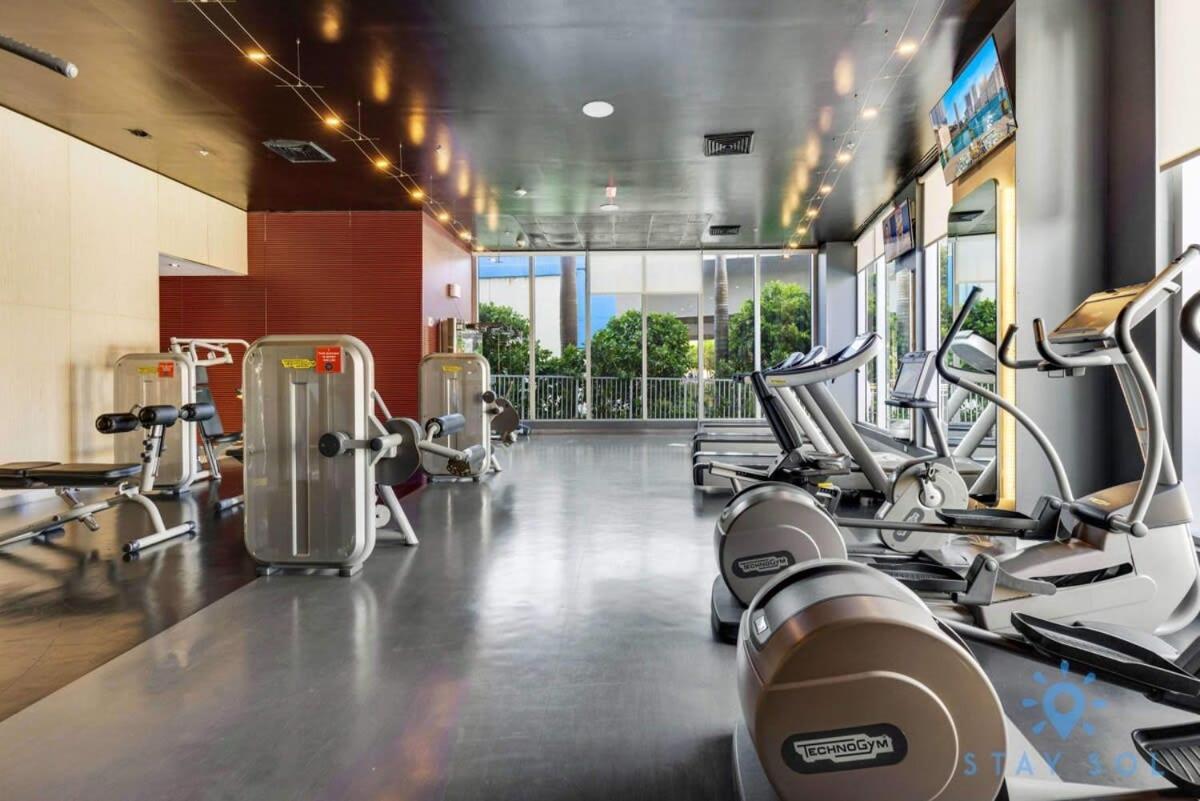 Infinite View With Balcony,Pool Plus Near Beach Hallandale Beach Eksteriør bilde