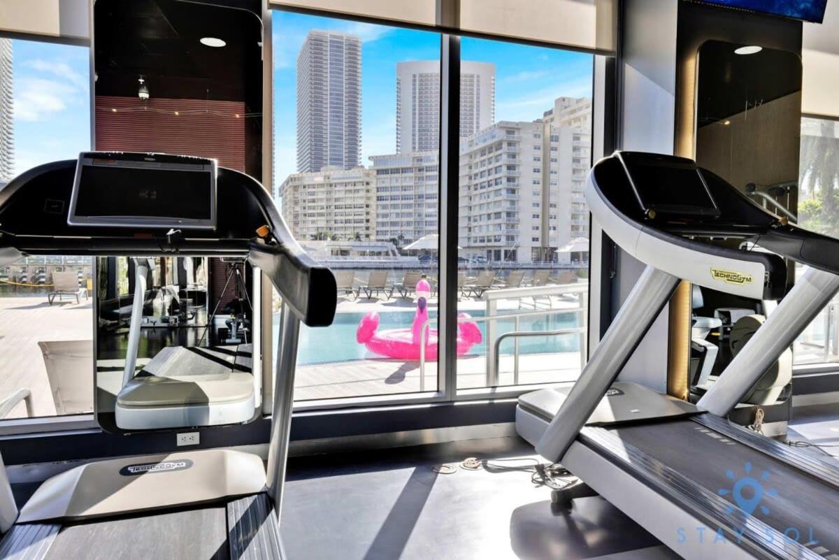 Infinite View With Balcony,Pool Plus Near Beach Hallandale Beach Eksteriør bilde